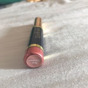 BEIGE CHAMPAGNE LipSense lip color